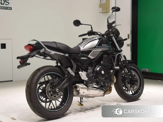 Проданный Kawasaki Z650RS 2022 из Японии, фото 2