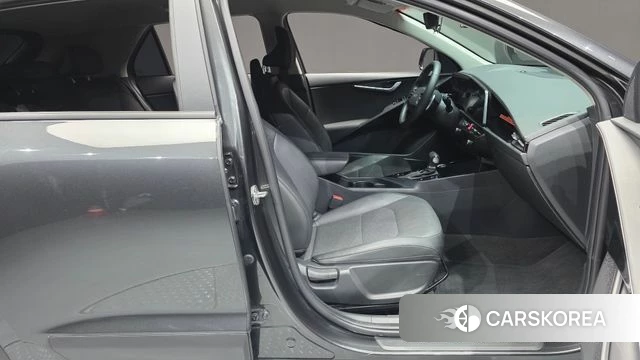 Kia Di Ol Nu Niro id 4793235 из Кореи 18