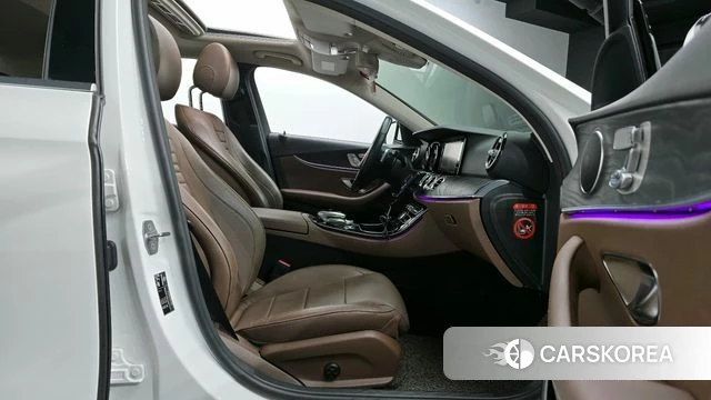 Mercedes-Benz E-Class W213 id 4233187 из Кореи 18