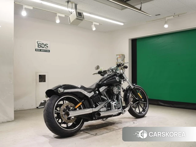 Проданный Harley-Davidson Softail Breakout FXSB 2014 из Японии, фото 2