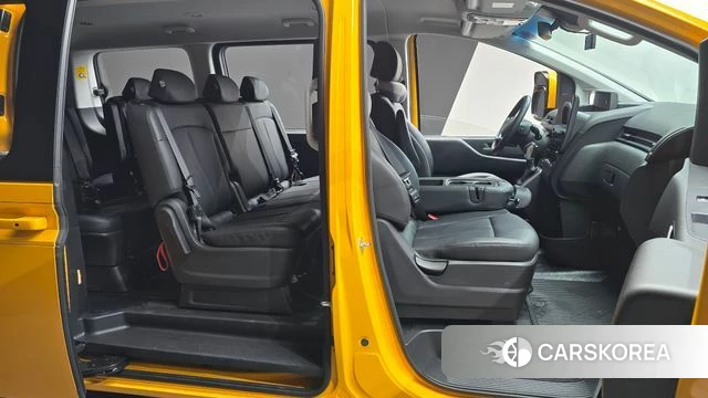 Hyundai Staria id 4617682 из Кореи 18