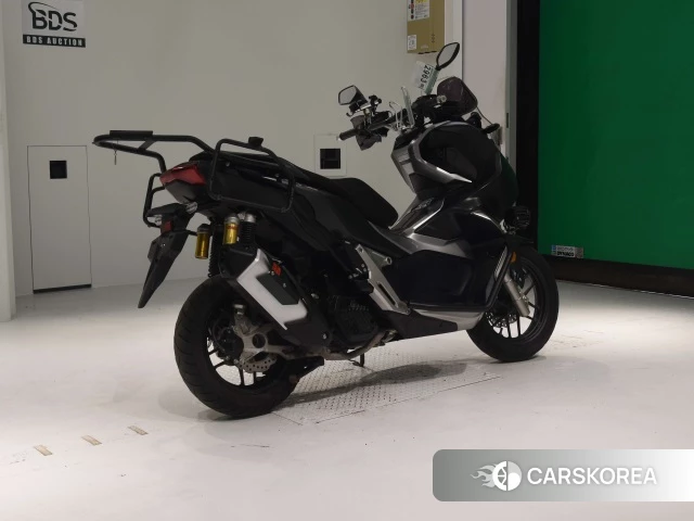 Проданный Honda ADV150 2019 из Японии, фото 2