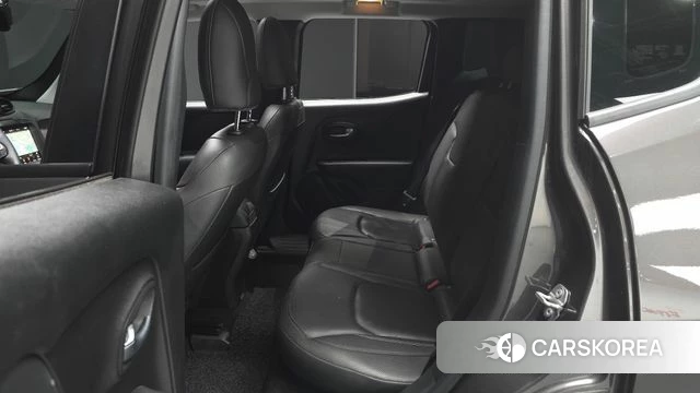 Jeep Renegade id 4501534 из Кореи 18
