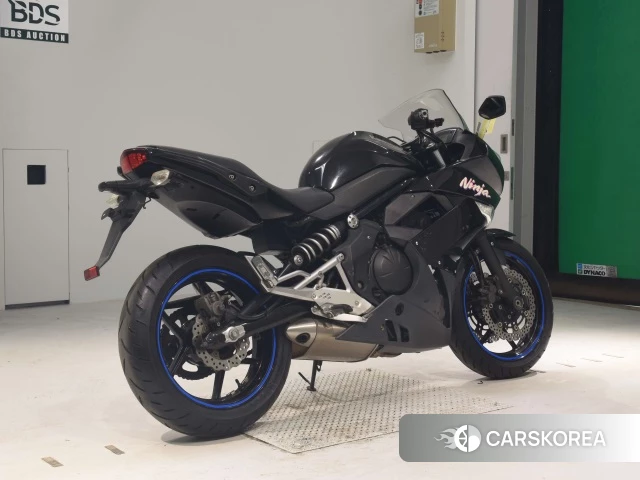 Проданный Kawasaki NINJA 400R 2011 из Японии, фото 2