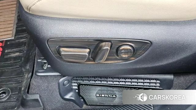 Toyota Sienna 4th Generation id 4783079 из Кореи 18