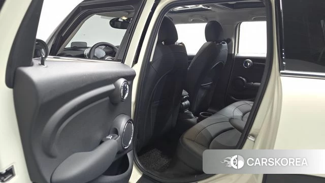 Mini Cooper id 4350493 из Кореи 18