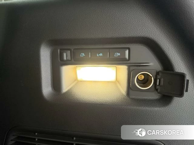 Ford Explorer id 4368342 из Китая 18