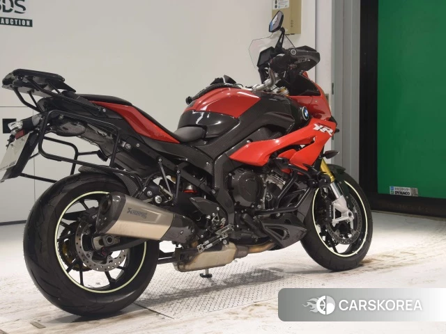Проданный BMW S1000XR 2016 из Японии
