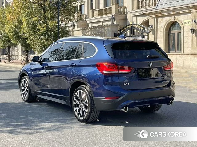 BMW X1 id 3858022 из Китая 18