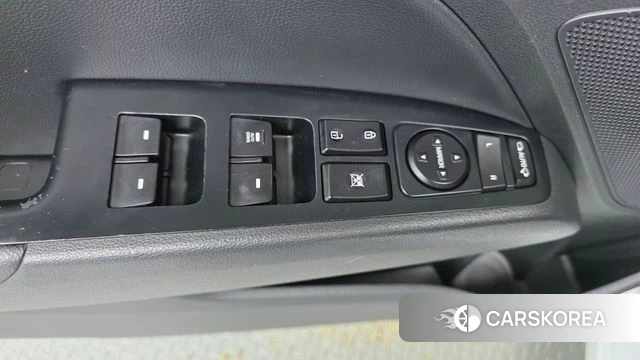 Hyundai The New Avante AD id 4574190 из Кореи 18