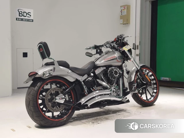 Проданный Harley-Davidson Softail Breakout FXSB 2015 из Японии