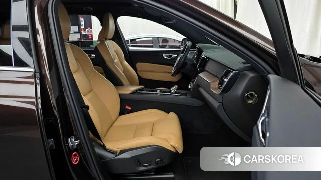 Volvo XC60 second Generation id 4309930 из Кореи 18