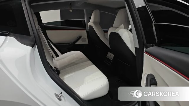 Tesla Model 3 id 4527503 из Кореи 18