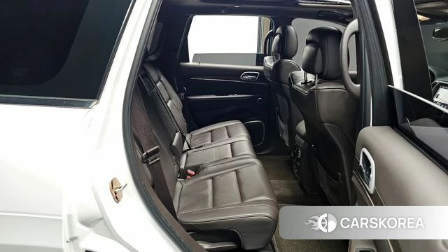 Jeep Grand Cherokee id 4233093 из Кореи 18
