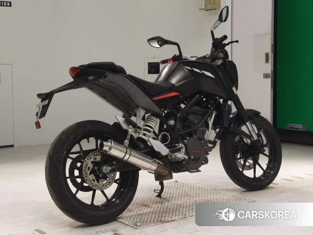 Проданный KTM 200 DUKE 2012 из Японии, фото 2