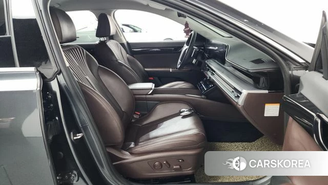 Hyundai Grandeur Hybrid (GN7) id 4243857 из Кореи 18