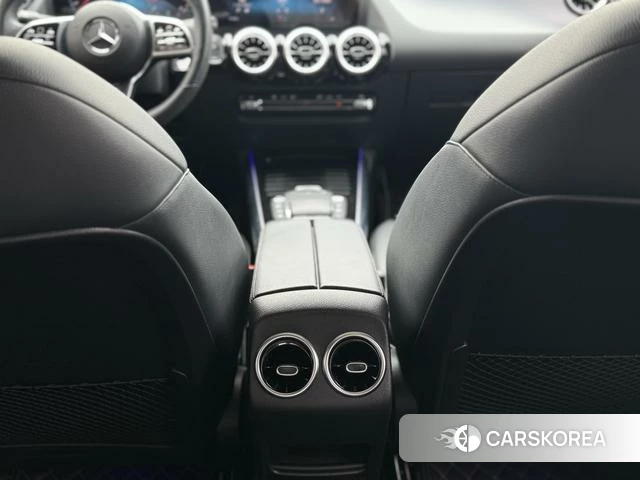 Mercedes-Benz GLA id 4277379 из Китая 18