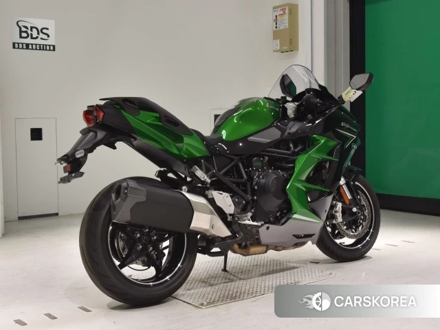 Проданный Kawasaki NINJA H2 SX SE 2023 из Японии, фото 2