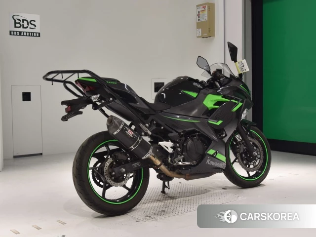 Проданный Kawasaki NINJA 400 2018 из Японии, фото 2