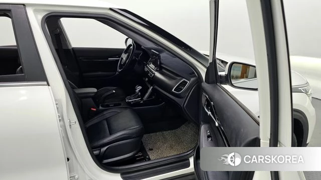Kia Seltos id 4304318 из Кореи 18