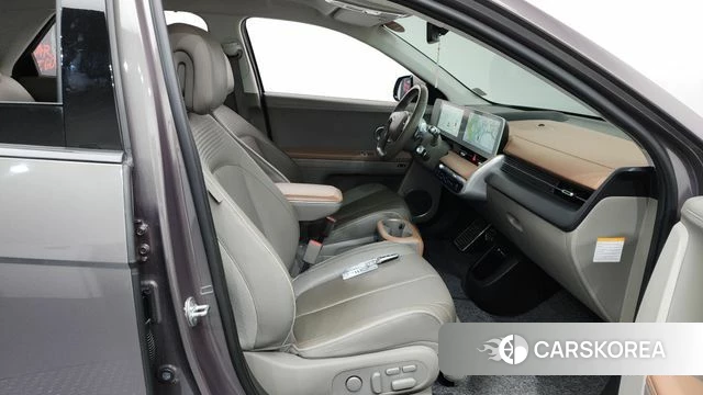 Hyundai Ionic 5 id 4529696 из Кореи 18