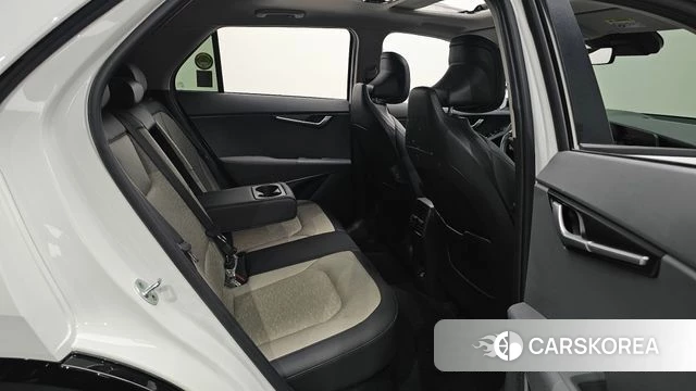 Kia Di Ol Nu Niro id 4422879 из Кореи 18