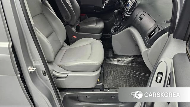 Hyundai The New Grand Starex id 4937002 из Кореи 18
