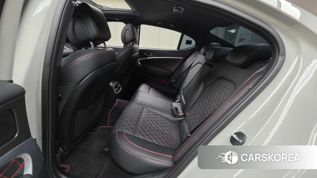 Genesis The New G70 id 4223064 из Кореи 18