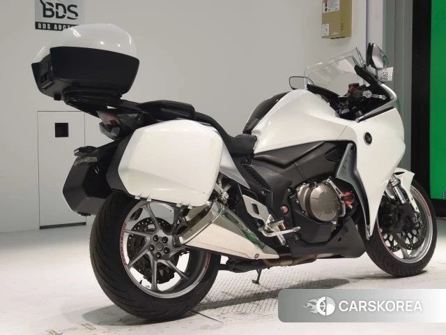 Проданный Honda VFR1200F 2012 из Японии