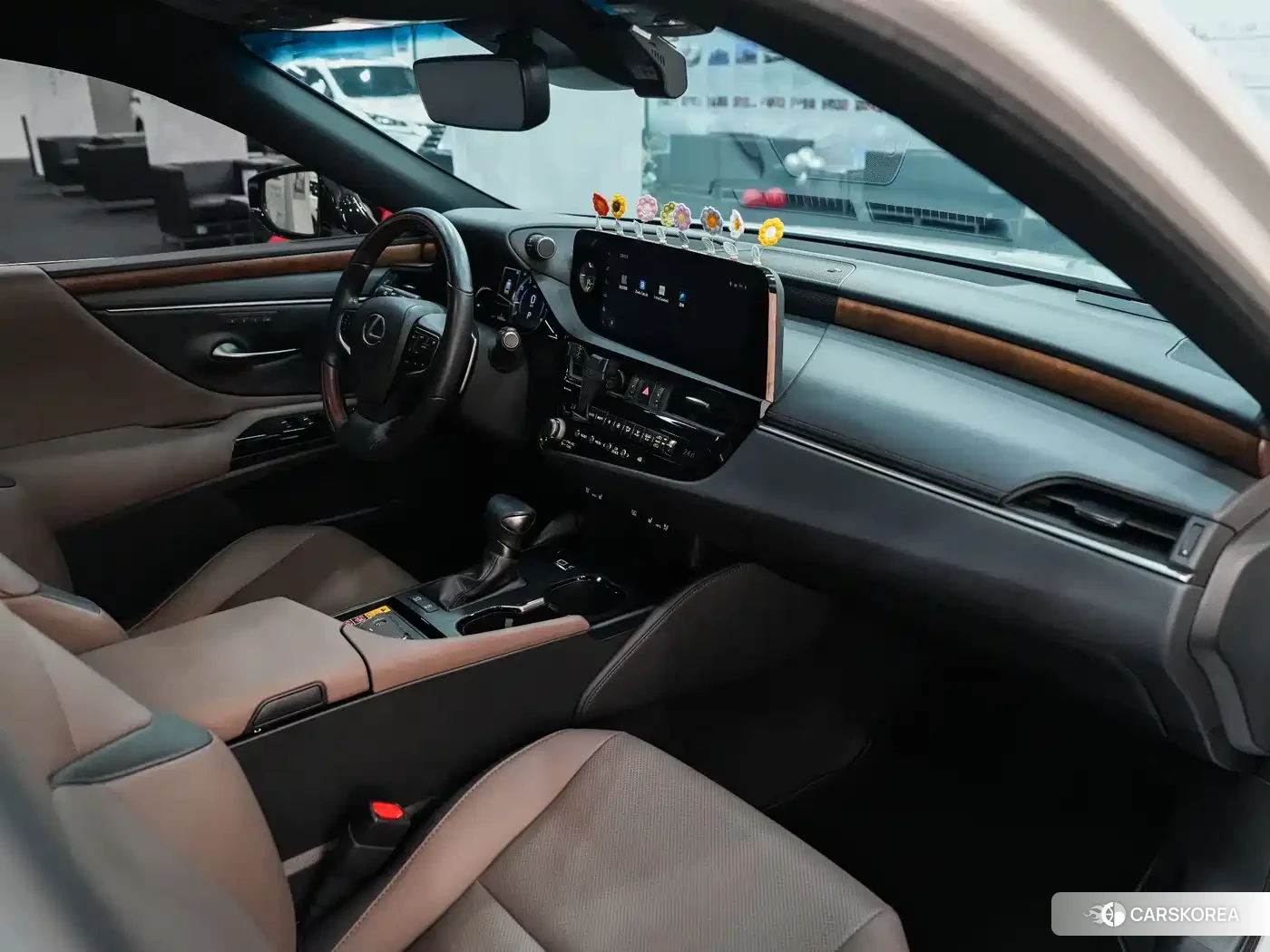 Lexus ES id 4539106 из Китая 18