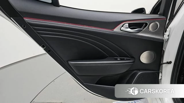 Kia Stinger Meister id 4641414 из Кореи 18