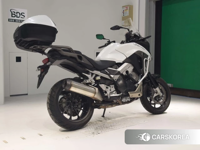 Проданный Honda VFR800X 2015 из Японии, фото 2