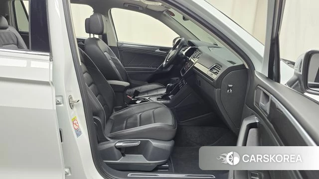 Volkswagen Tiguan Allspace id 4202983 из Кореи 18