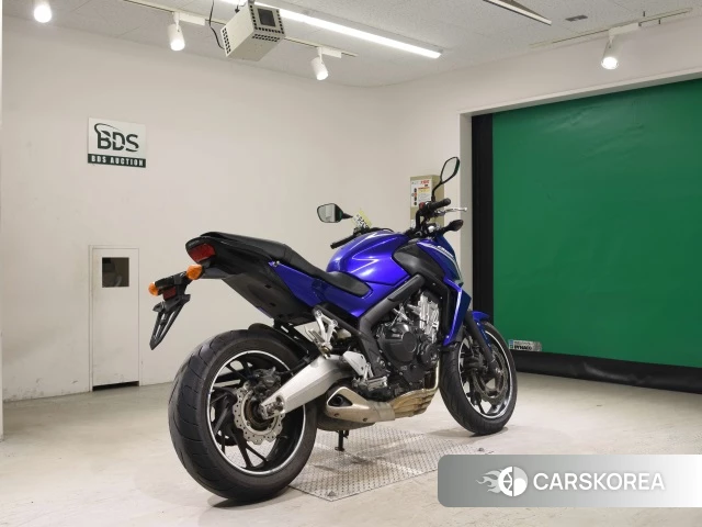 Проданный Honda CB650F 2014 из Японии, фото 2