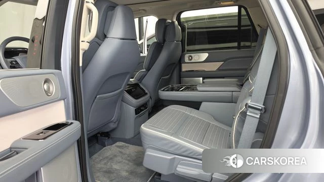 Lincoln Navigator 4th generation id 4792533 из Кореи 18