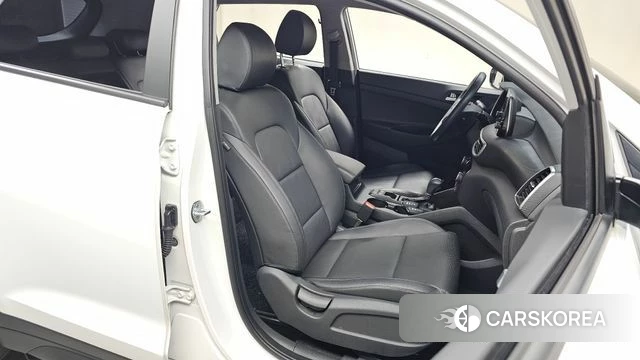 Hyundai All New Tucson id 4429982 из Кореи 18