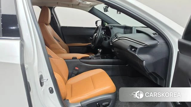 Lexus UX250h id 4741347 из Кореи 18
