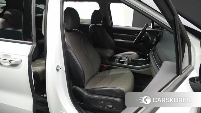 Kia The New Carnival 4th Generation id 4617843 из Кореи 18