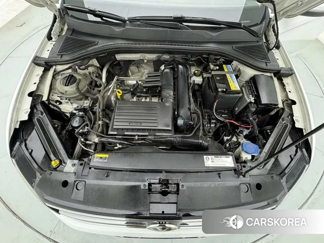 Volkswagen Bora id 4253597 из Китая 18