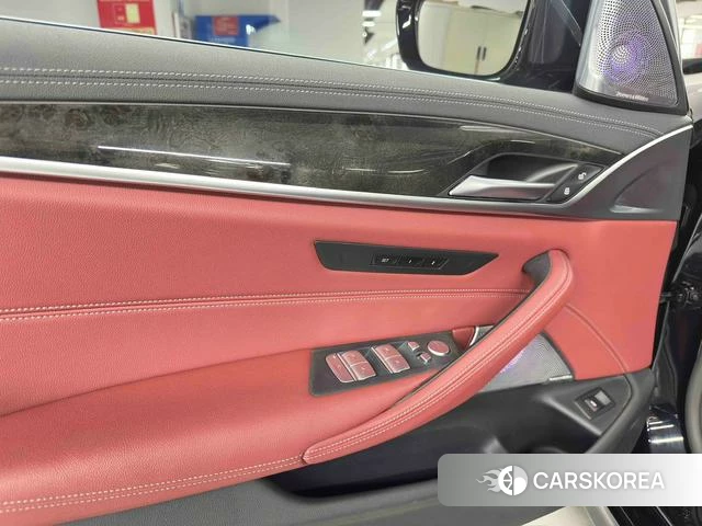 BMW 5 series id 4264088 из Китая 18