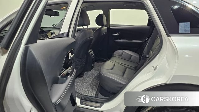Kia Niro EV id 4476378 из Кореи 18