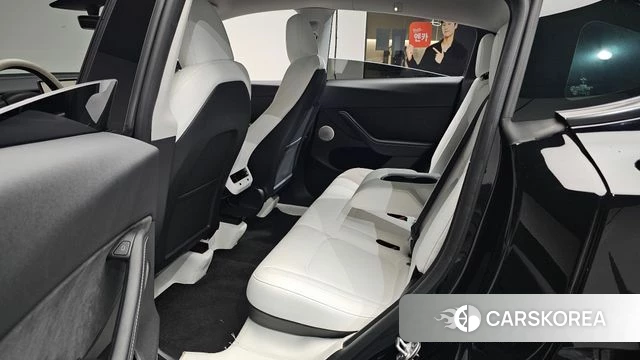 Tesla Model Y id 4408332 из Кореи 18