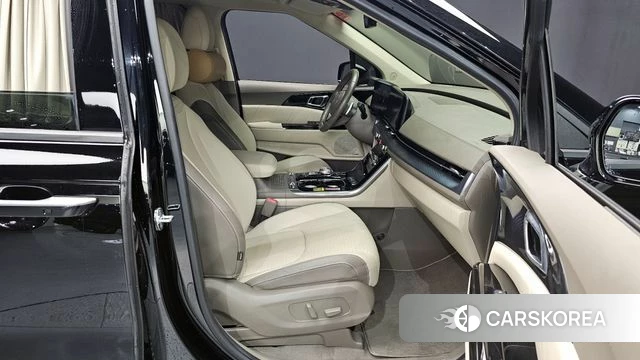 Kia Carnival 4th generation id 4350045 из Кореи 18