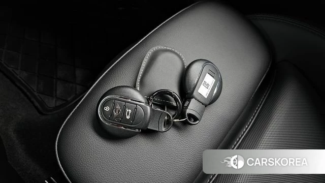Mini Cooper id 4244786 из Кореи 18