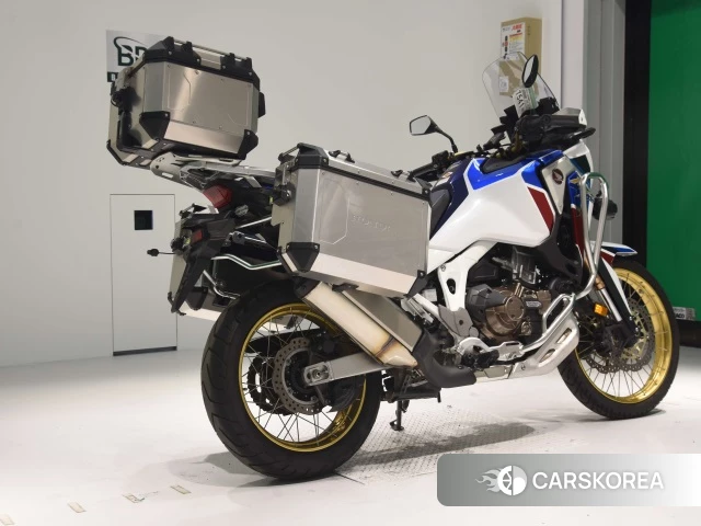 Проданный Honda CRF1100L AFRICA TWIN DCT 2020 из Японии, фото 2