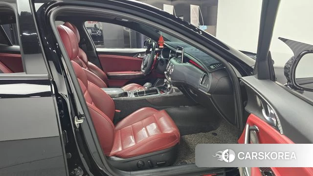 Kia Stinger id 4642572 из Кореи 18