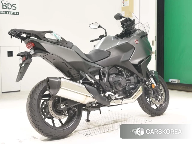 Проданный Honda NT1100 2023 из Японии