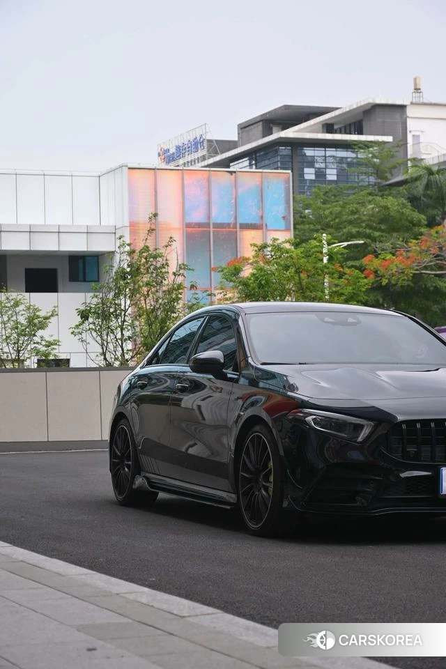 Mercedes-Benz Class A AMG id 4299615 из Китая 18
