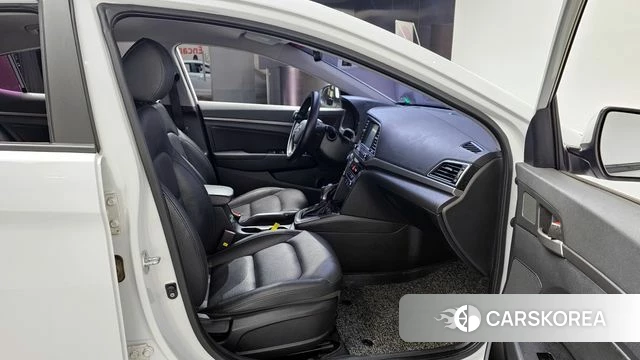Hyundai Avante AD id 4363379 из Кореи 18