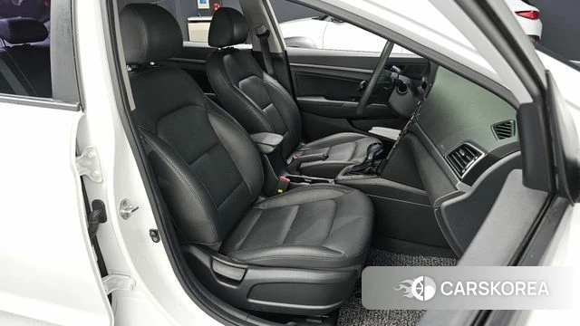 Hyundai Avante AD id 4351384 из Кореи 18